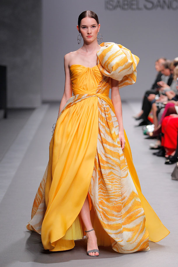 ilovebrides.pt Isabel Sanchis Coleção 2020 Vestidos de Festa e Cerimónia